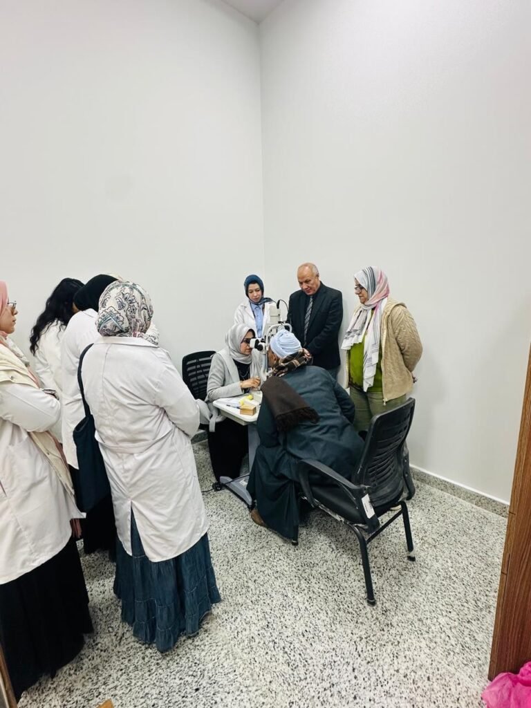 قافلة طبية للكشف عن امراض الرمد و ضعف النظر