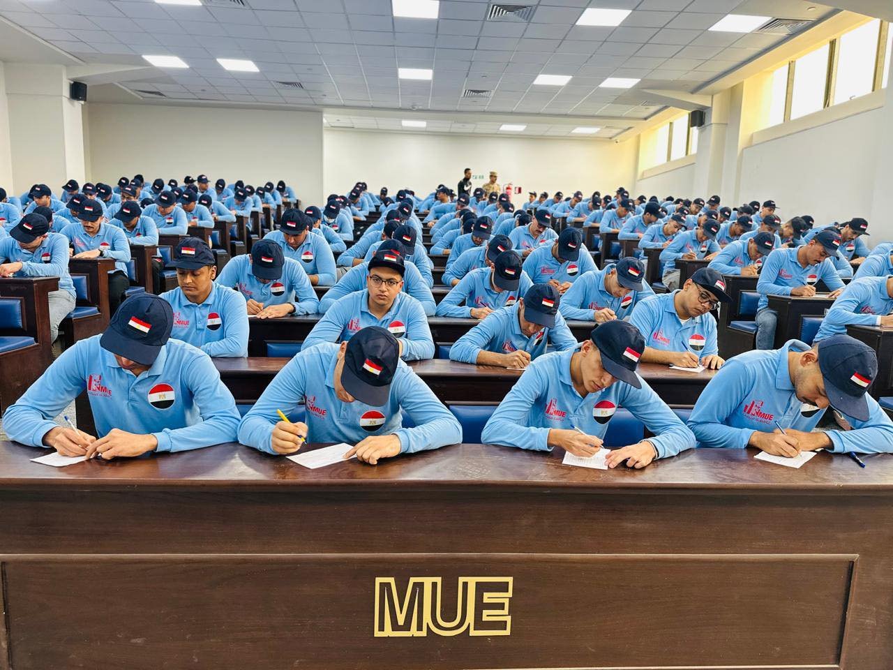 فعاليات الدورة الاستثنائية للتربية العسكرية لشهر مارس