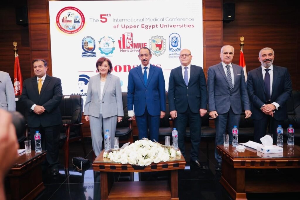 بحضور السيد اللواء محافظ سوهاج.. بدء فعاليات المؤتمر الطبي الدولي الخامس بجامعة ميريت