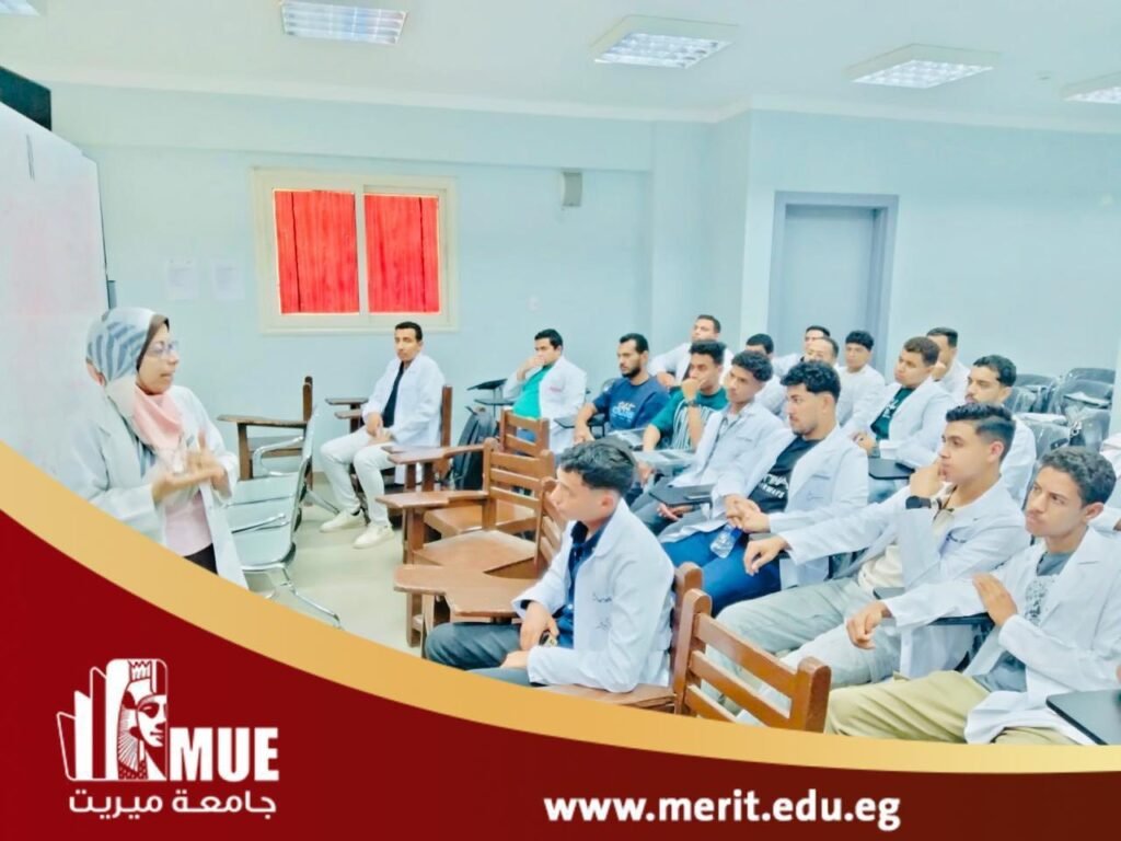 طلاب الفرقة الثالثة بطب ميريت يخوضون تدريبهم الإكلينيكي بقسم الباطنة بمستشفى سوهاج التعليمي