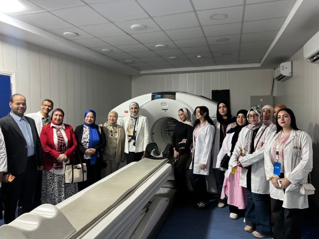“حيث يلتقي العلم بالإنسانية… MedNova في زيارة تعليمية إلى معهد أورام سوهاج”