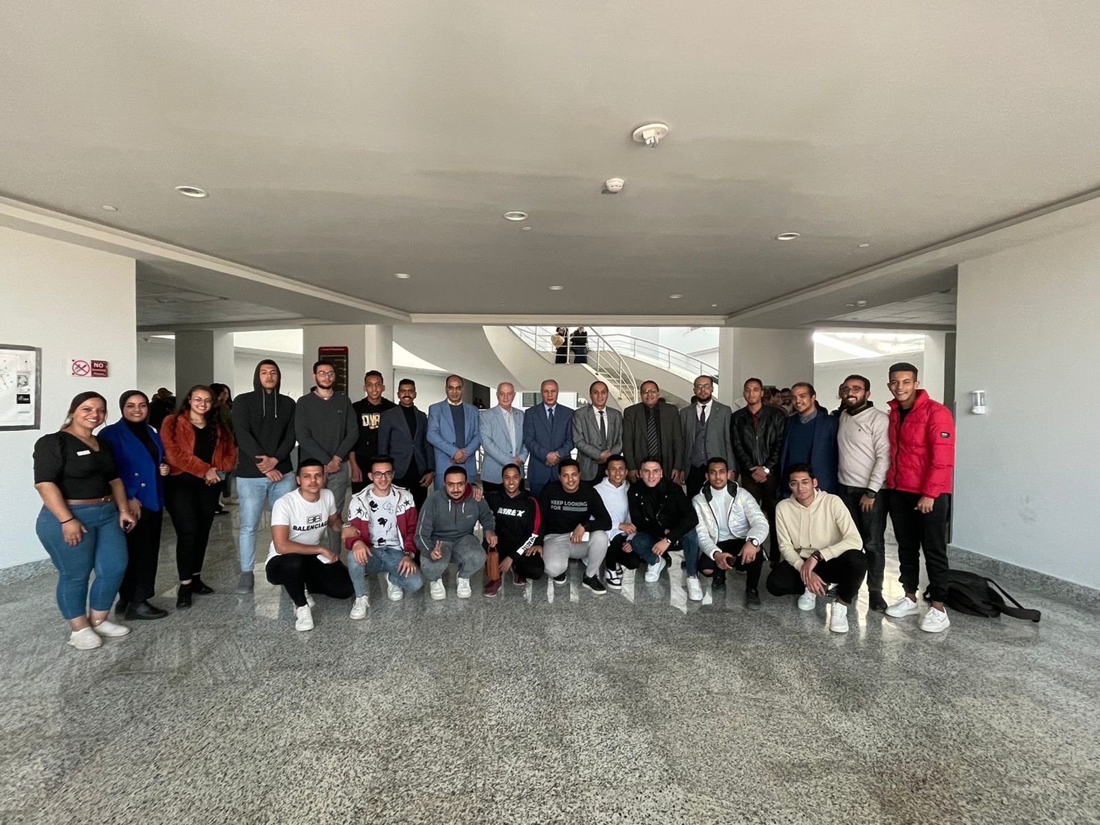 Read more about the article استمرار فاعليات العملية الانتخابية لإتحاد الطلاب بجامعة ميريت 